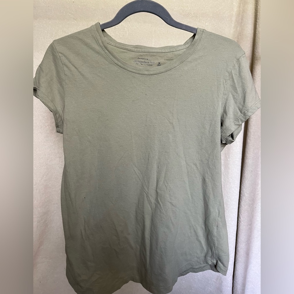 Abercrombie & Fitch Medium T shirt